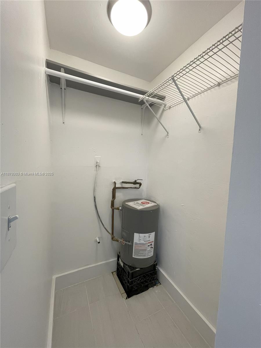 See details / sq. ft. $ 2025-09-16 0 Photo