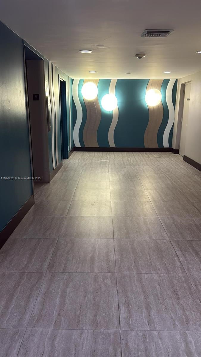 Photo of 1500 Ocean Dr  #5G, Hollywood, Florida, 33019 - 