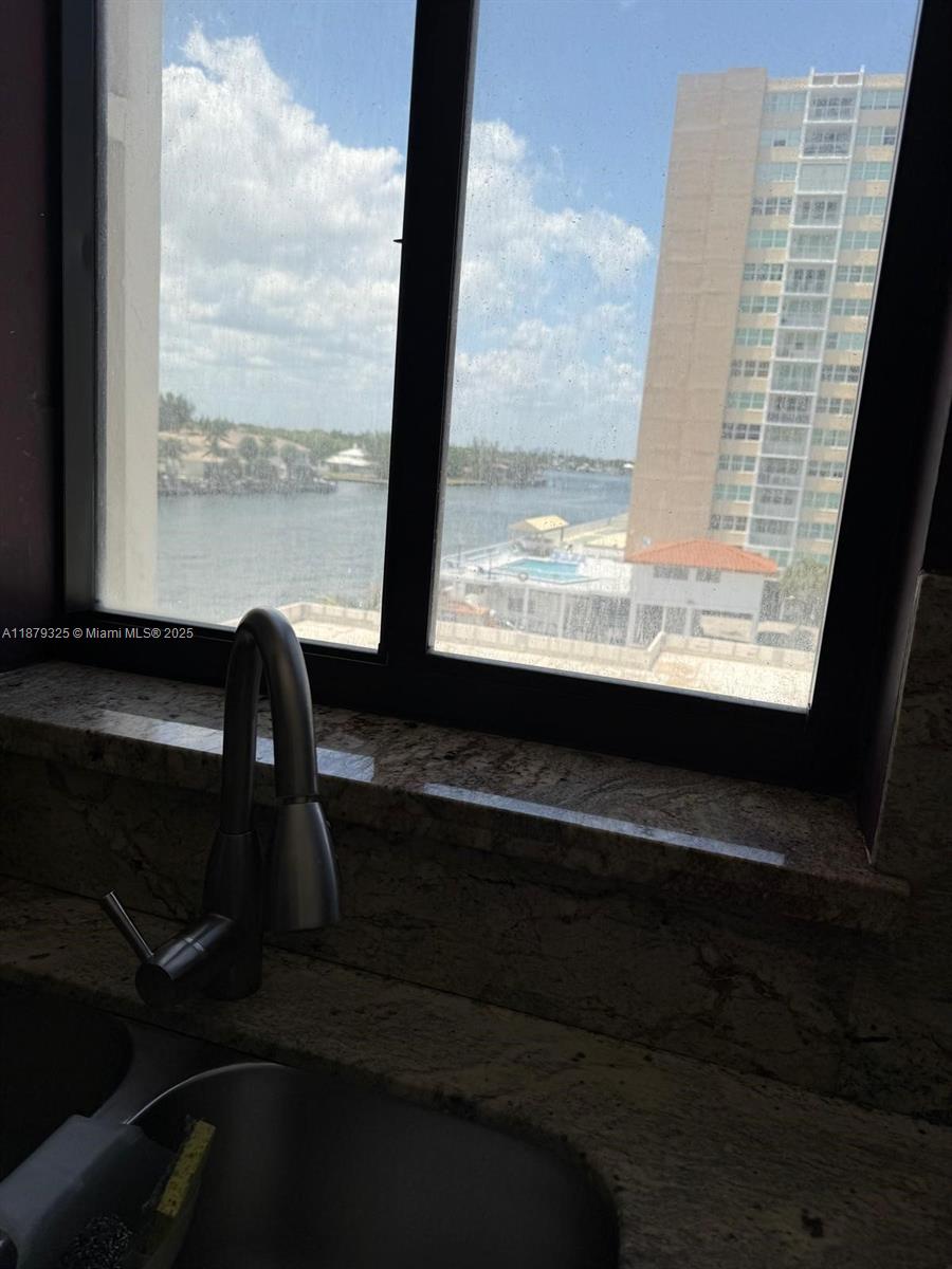 Photo of 1500 Ocean Dr  #5G, Hollywood, Florida, 33019 - 