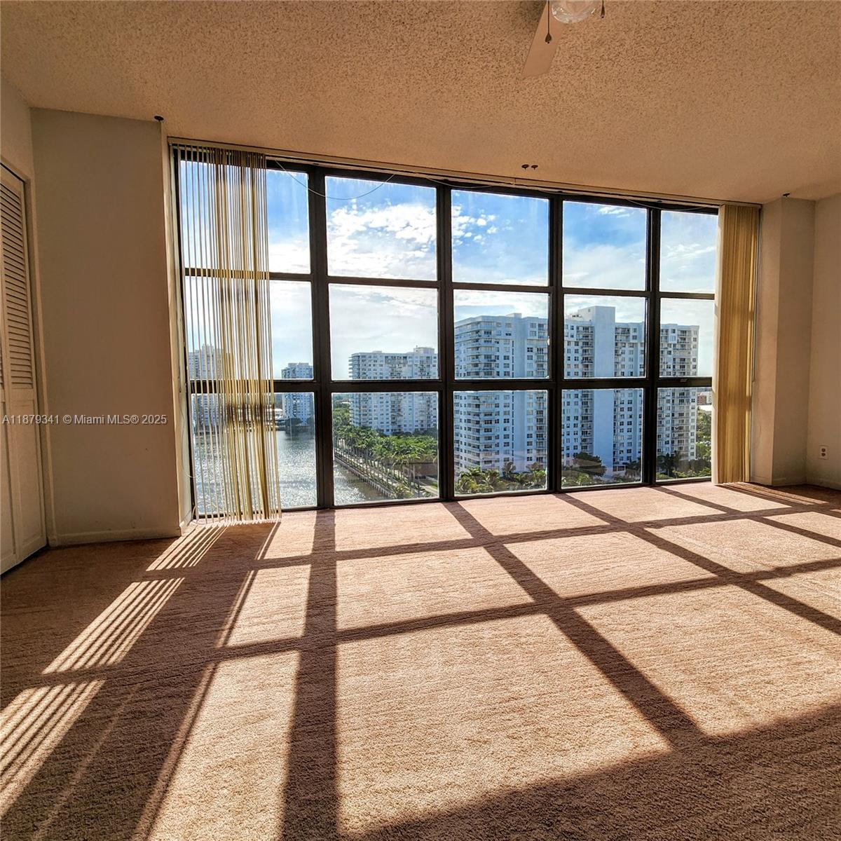 Photo of 18181 31st Ct  #1501, Aventura, Florida, 33160 - 