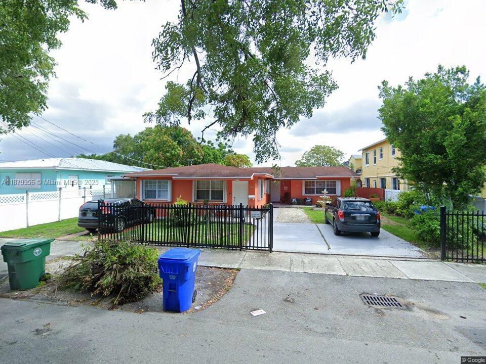   /  2320 sq. ft. $ 2025-09-16 0 Photo