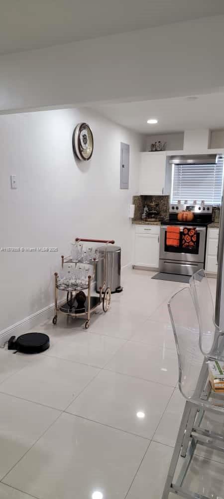 See details / 2320 sq. ft. $ 2025-09-16 0 Photo