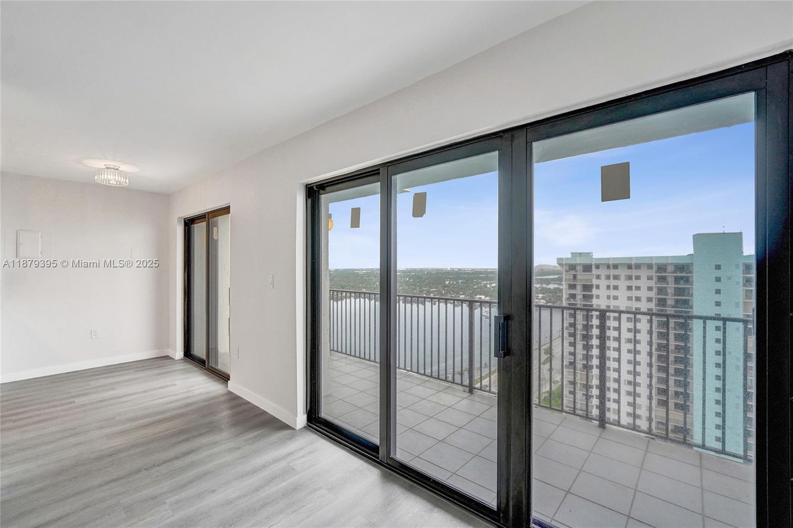 Photo of 1201 Ocean Dr  #2509S, Hollywood, Florida, 33019 - 