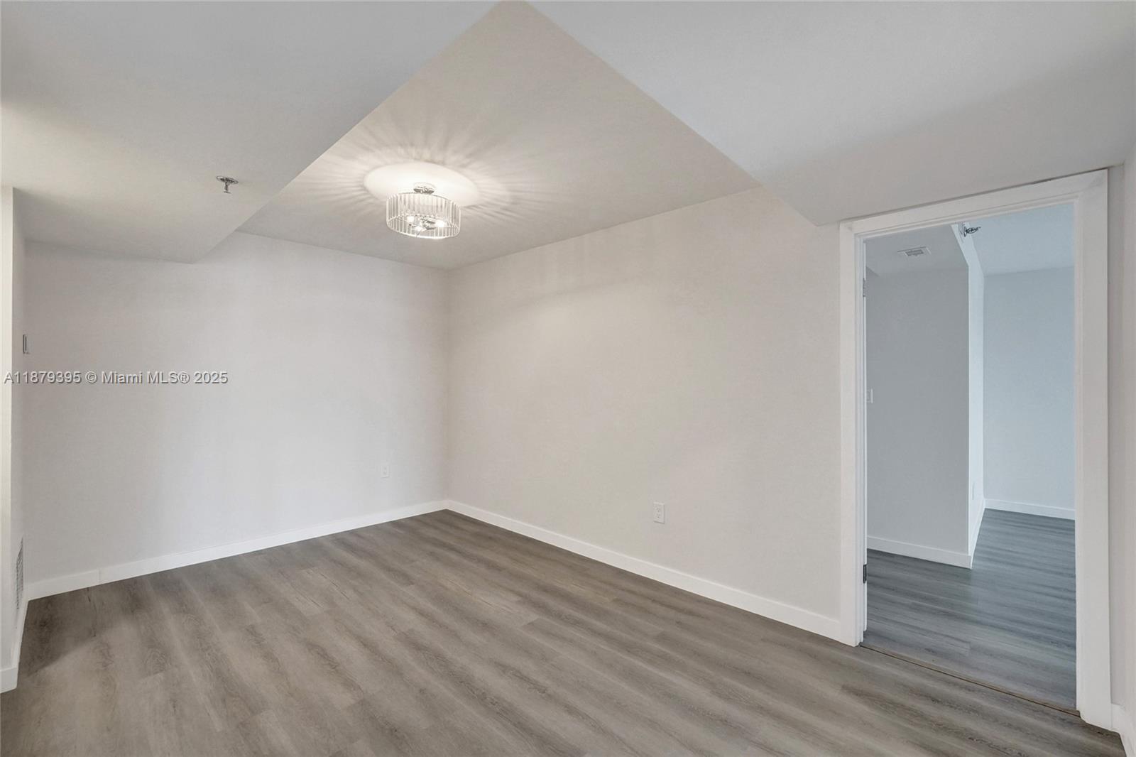 Photo of 1201 Ocean Dr  #2509S, Hollywood, Florida, 33019 - 