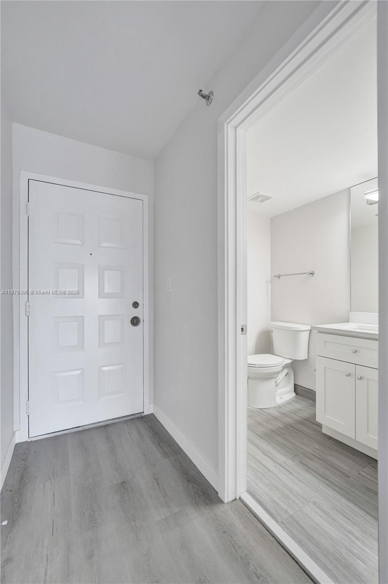 Photo of 1201 Ocean Dr  #2509S, Hollywood, Florida, 33019 - 