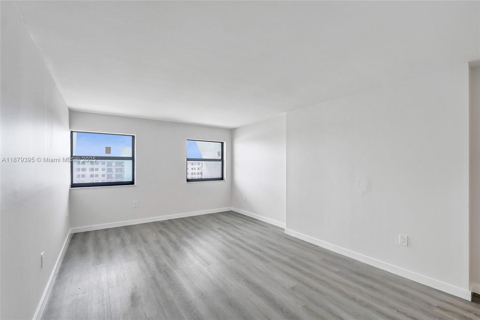 Photo of 1201 Ocean Dr  #2509S, Hollywood, Florida, 33019 - 