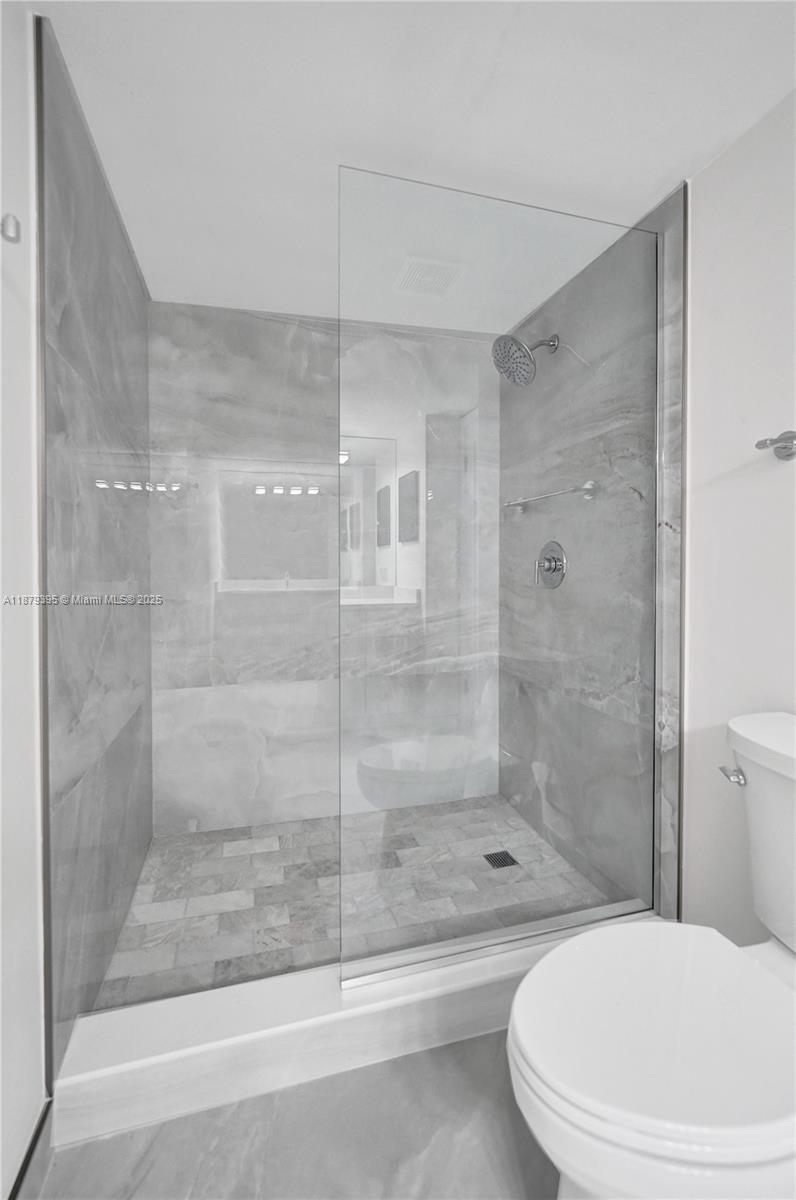 Photo of 1201 Ocean Dr  #2509S, Hollywood, Florida, 33019 - 