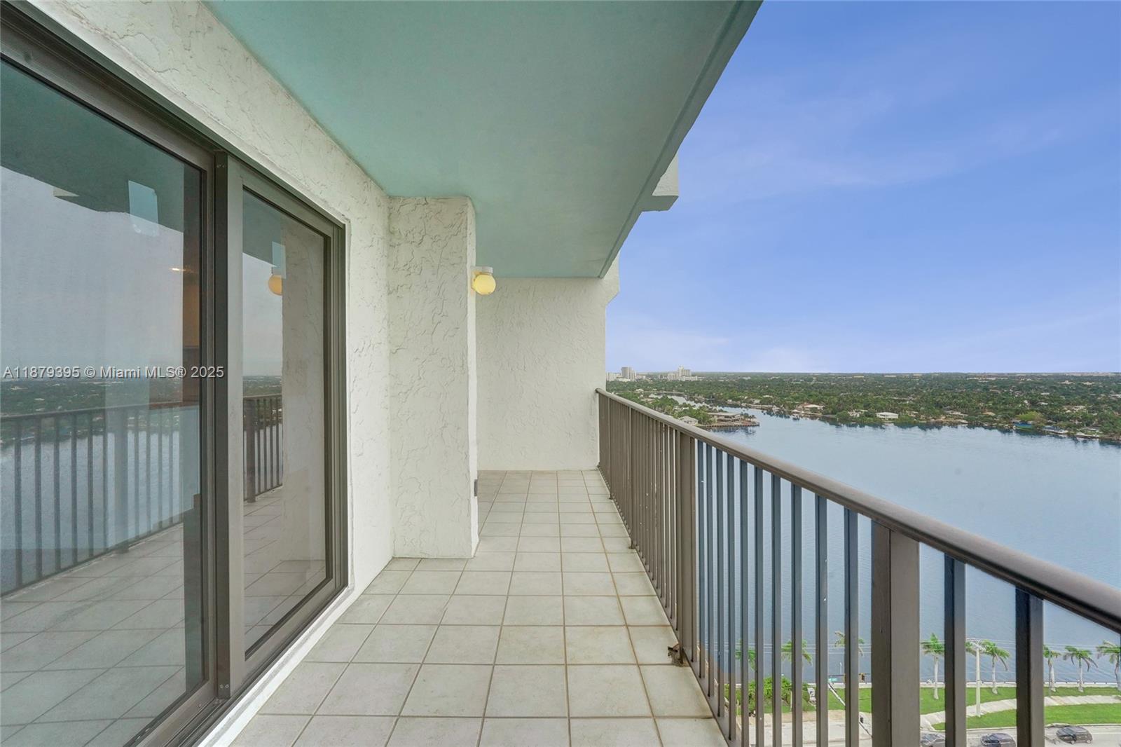 Photo of 1201 Ocean Dr  #2509S, Hollywood, Florida, 33019 - 
