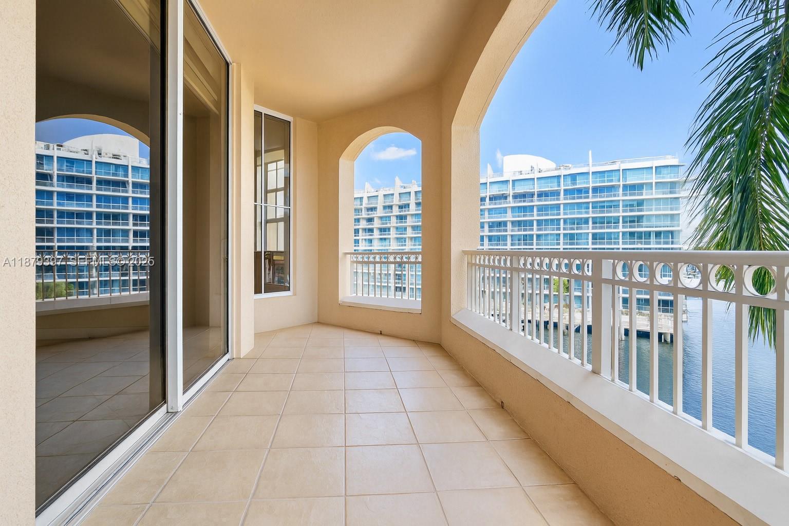 Photo of 3001 185th St  #411, Aventura, Florida, 33180 - 