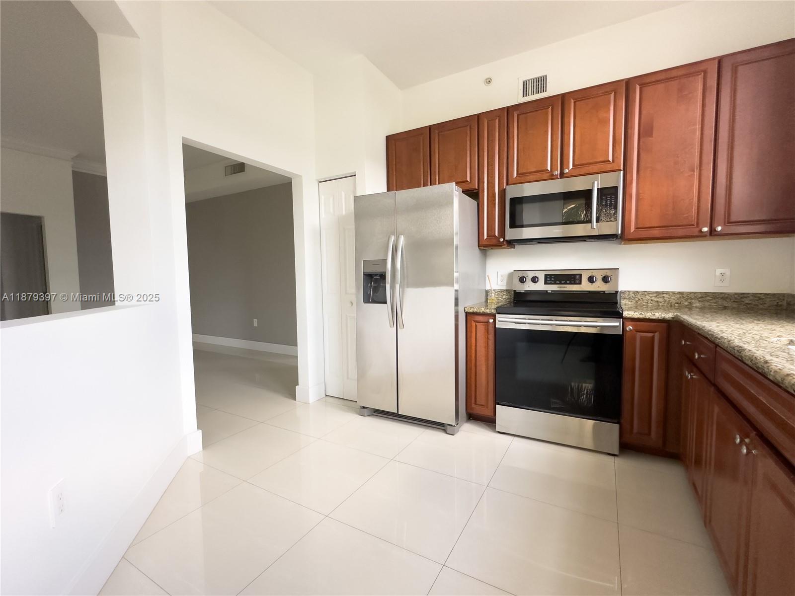 Photo of 3001 185th St #411, Aventura, Florida, 33180 -