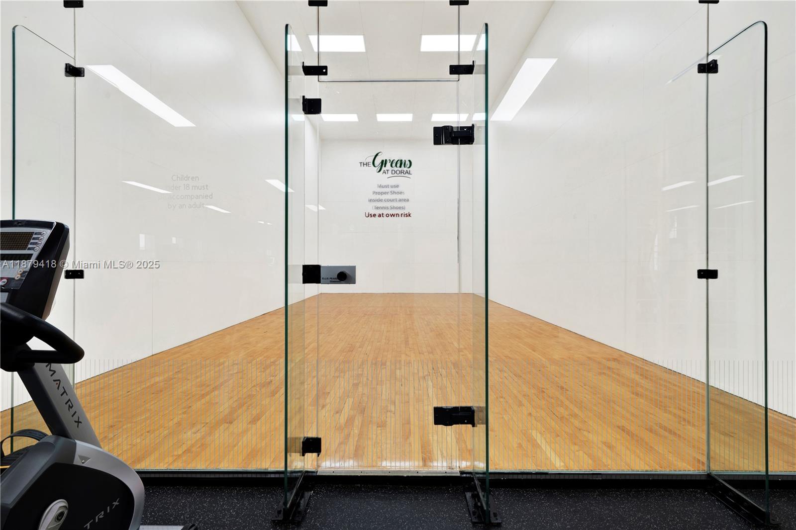 See details 101 1 / 1 907 sq. ft. $ 2025-09-16 0 Photo