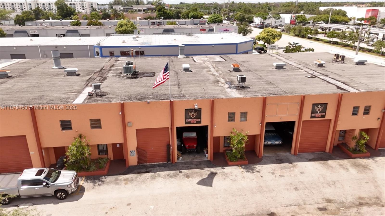 6  /   sq. ft. $ 2025-09-16 0 Photo