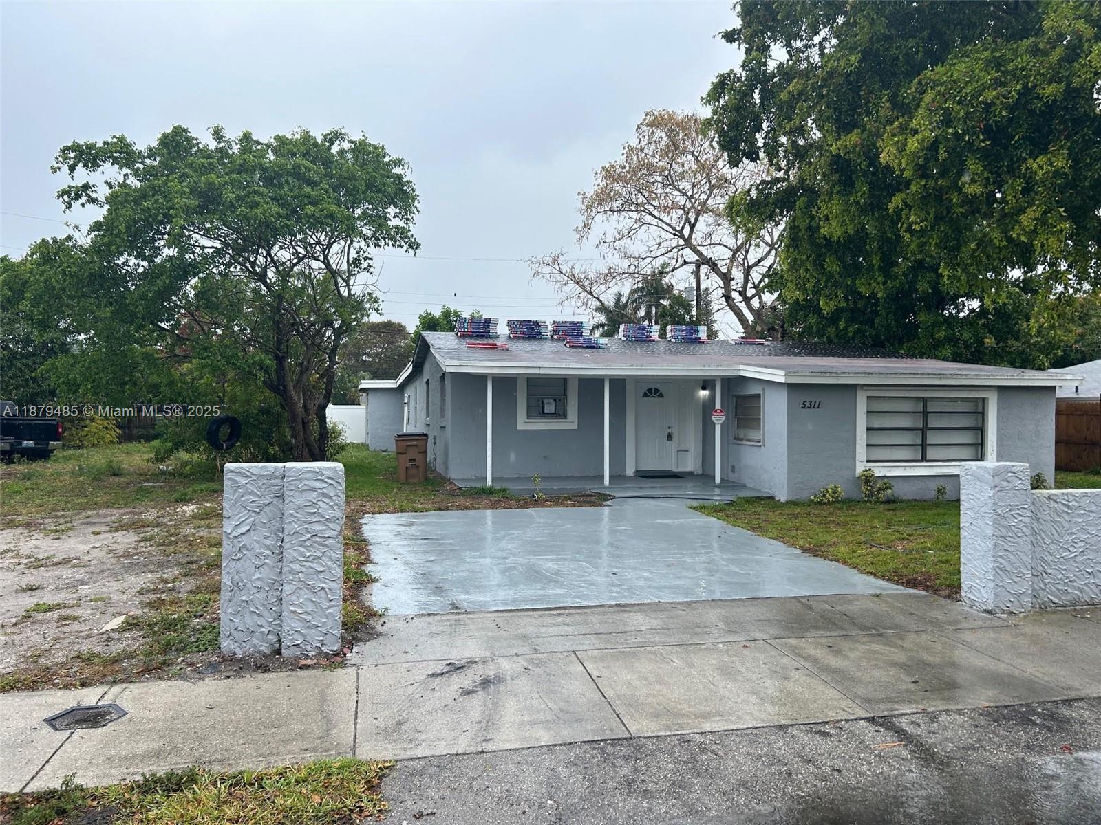 See details / sq. ft. $ 2025-09-16 0 Photo