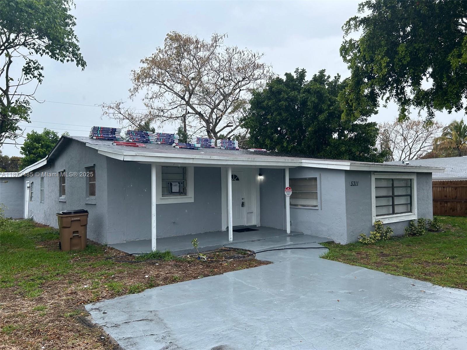 See details / sq. ft. $ 2025-09-16 0 Photo