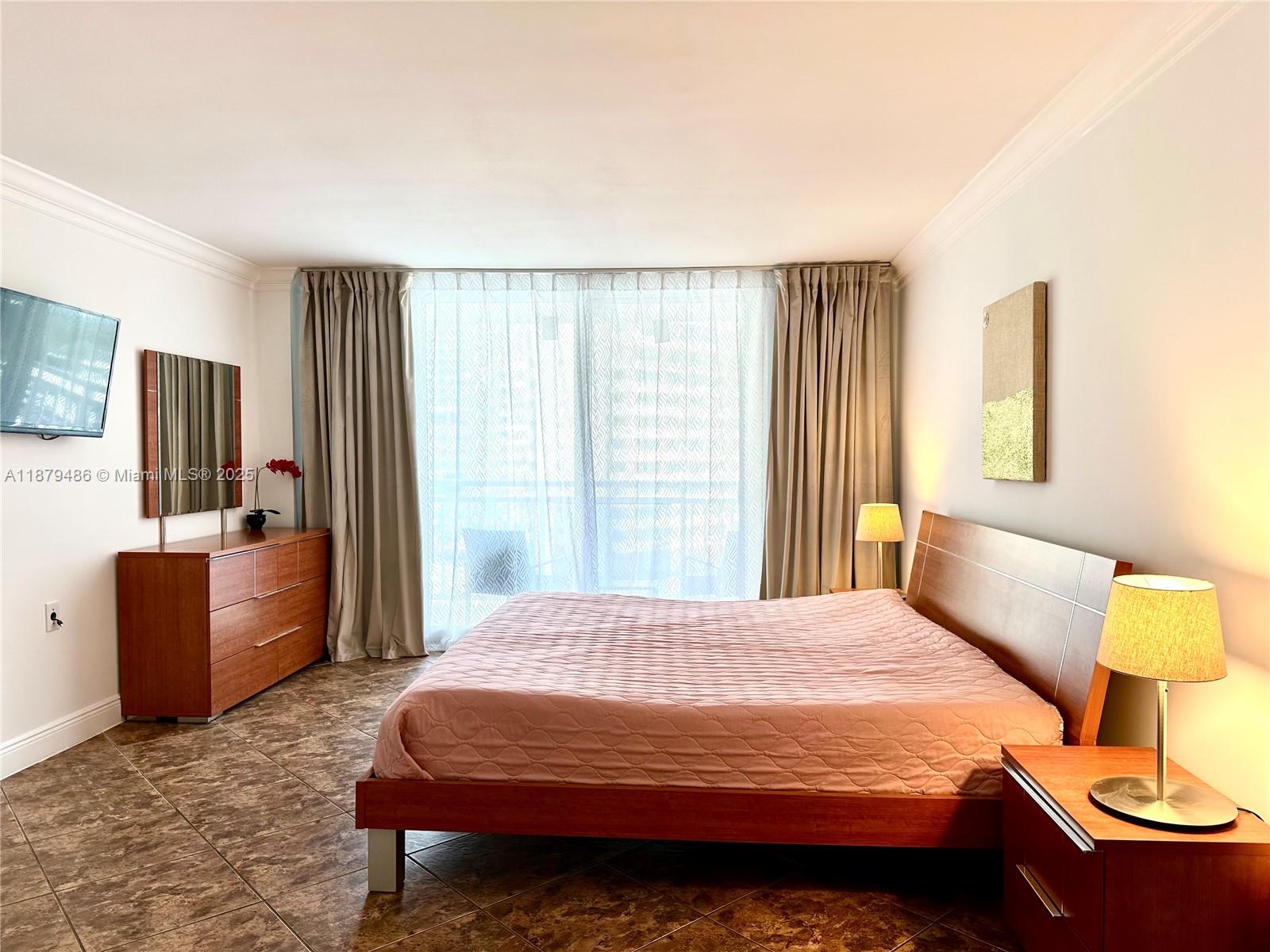 Photo of 1849 Ocean Dr  #605, Hallandale Beach, Florida, 33009 - 