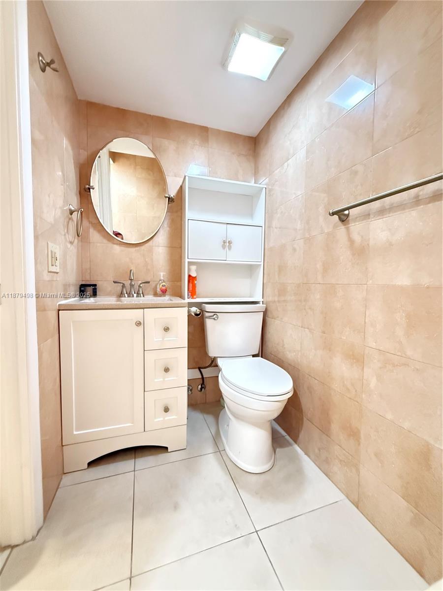 Photo of 1801 Ocean Dr  #243, Hallandale Beach, Florida, 33009 - 