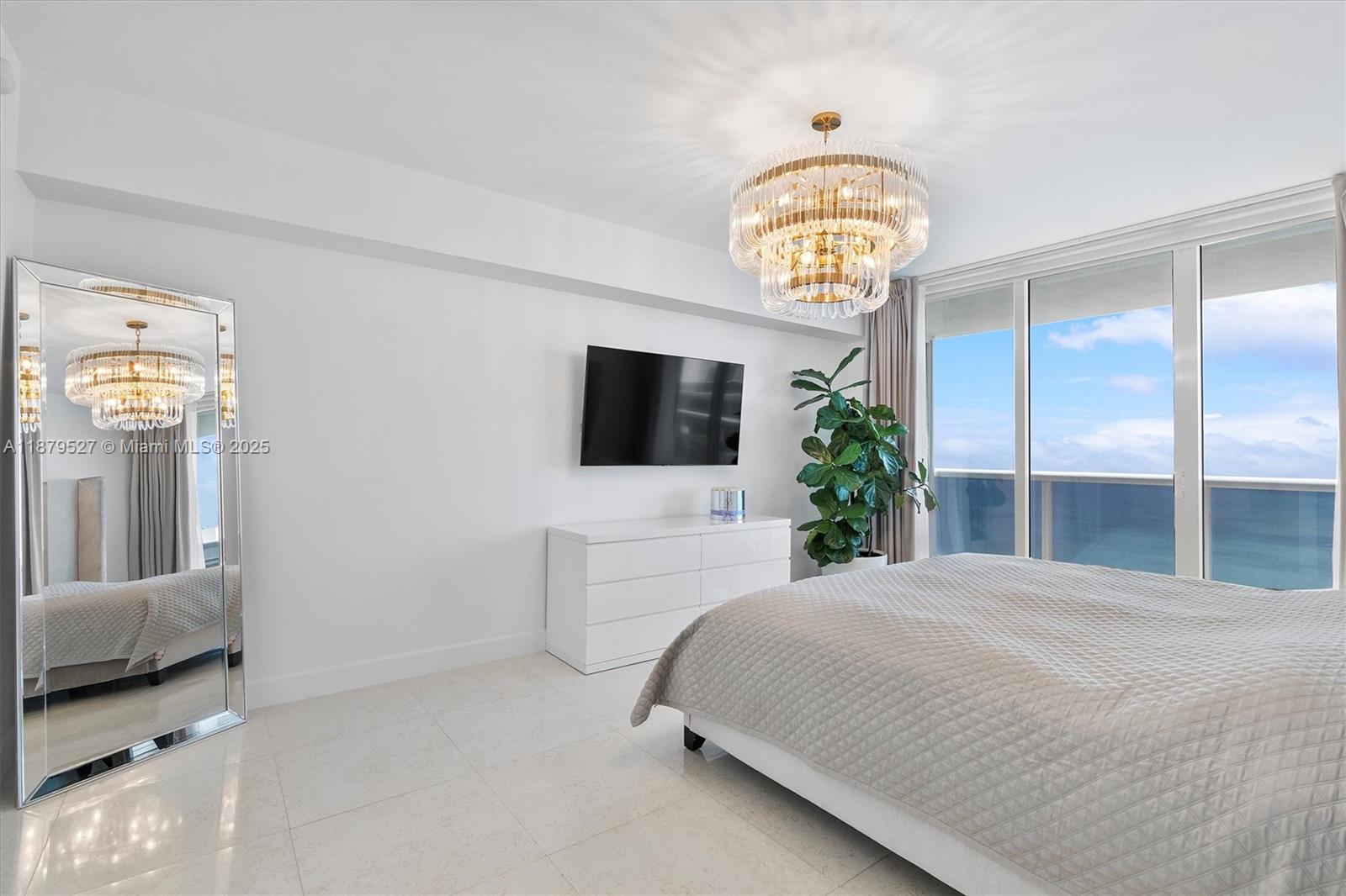 4503 3 / 3 1733 sq. ft. $ 2025-09-16 0 Photo