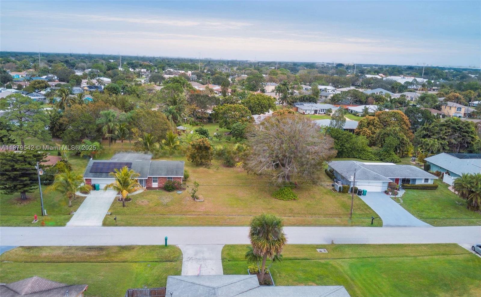 See details / sq. ft. $ 2025-09-16 0 Photo