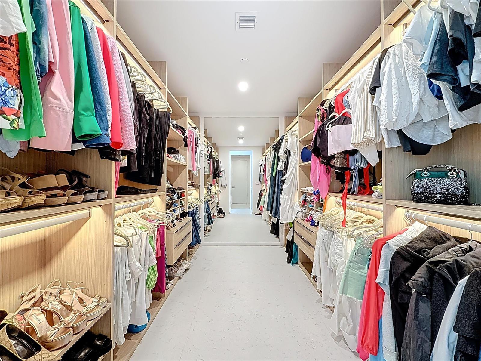 12A 3 /  2530 sq. ft. $ 2026-03-06 0 Photo