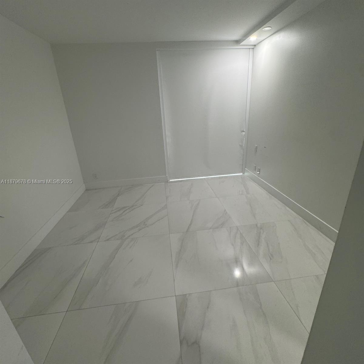 Photo of 19355 Turnberry Way  #5G, Aventura, Florida, 33180 - 