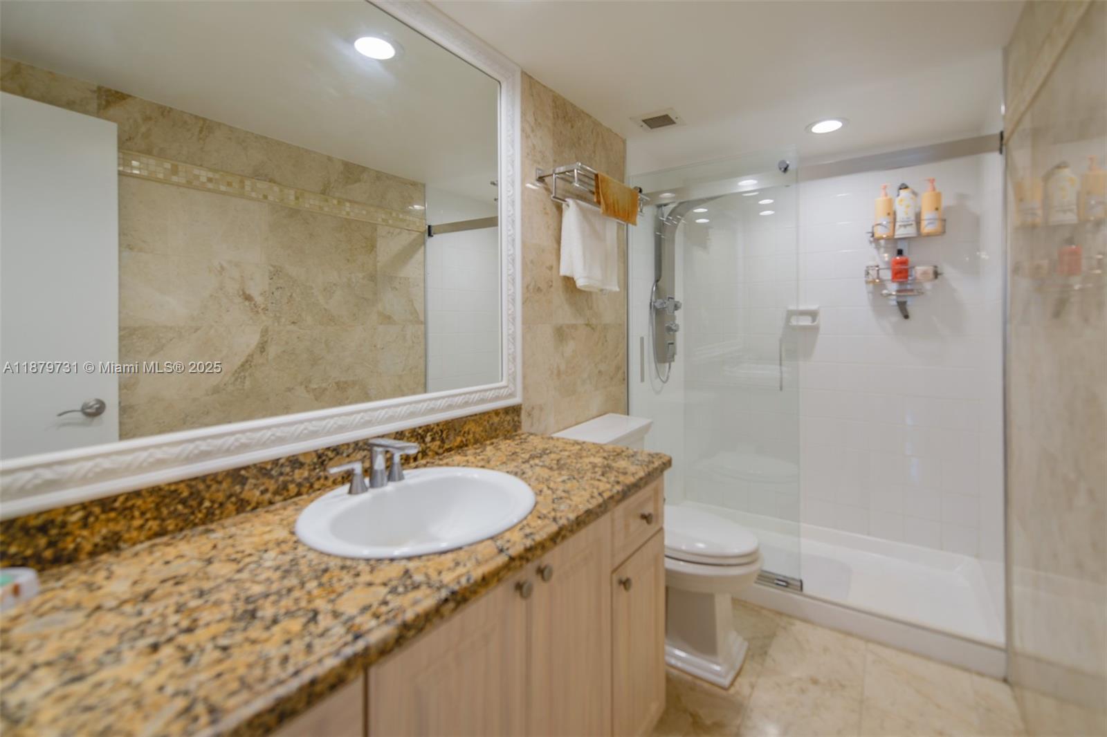 6F 2 / 2 1340 sq. ft. $ 2025-09-16 0 Photo