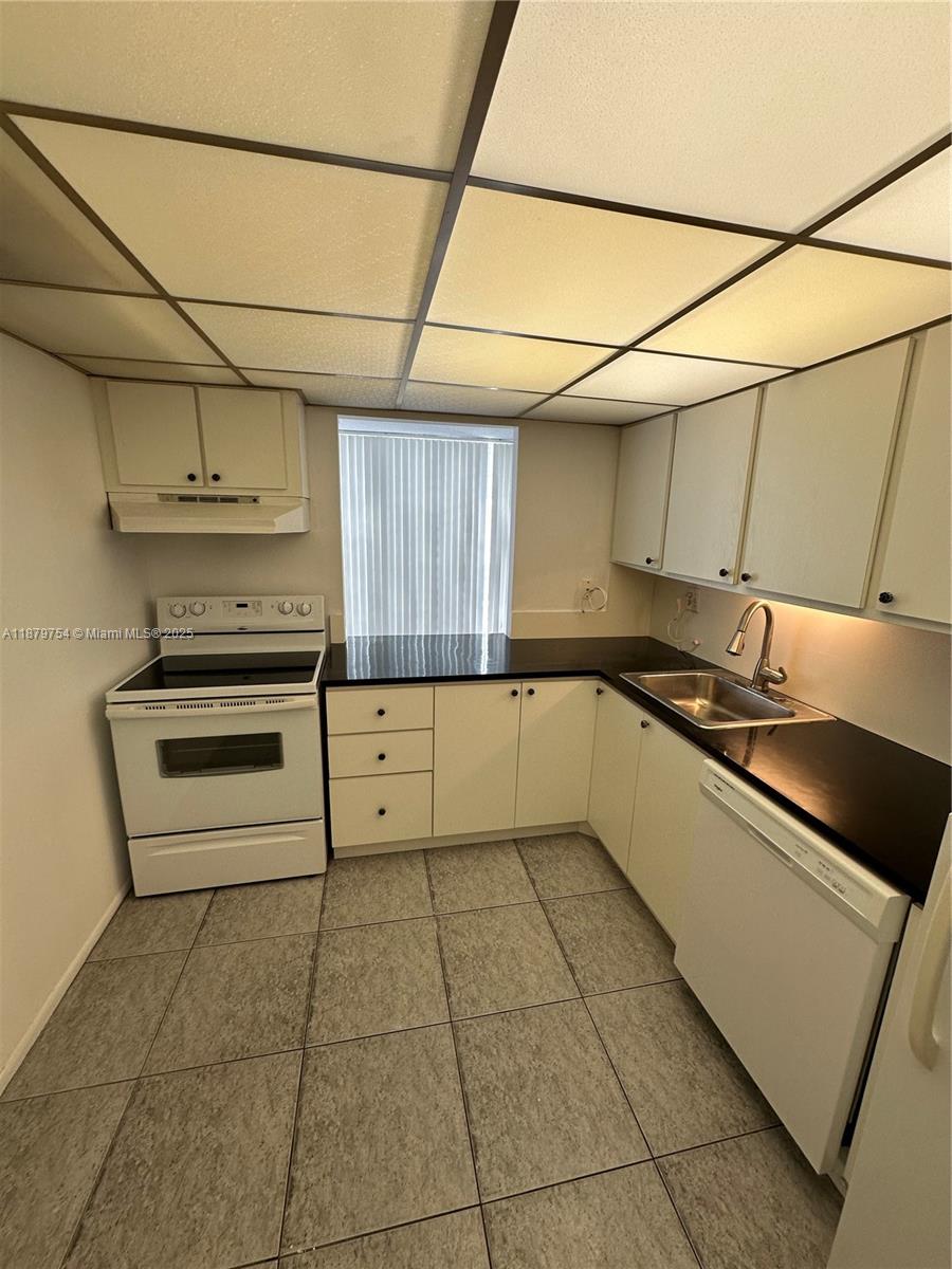 Photo of 2101 Atlantic Shores Blvd  #207, Hallandale Beach, Florida, 33009 - 