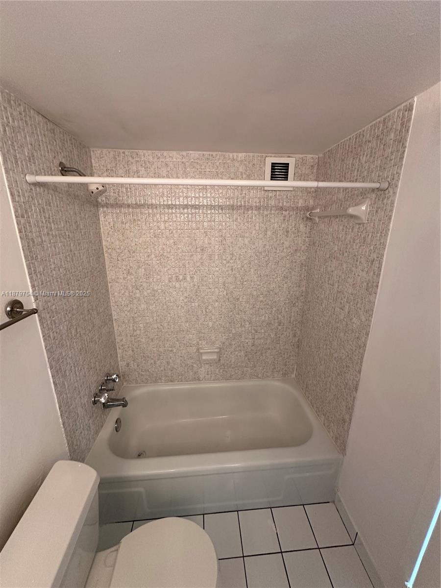 Photo of 2101 Atlantic Shores Blvd  #207, Hallandale Beach, Florida, 33009 - 