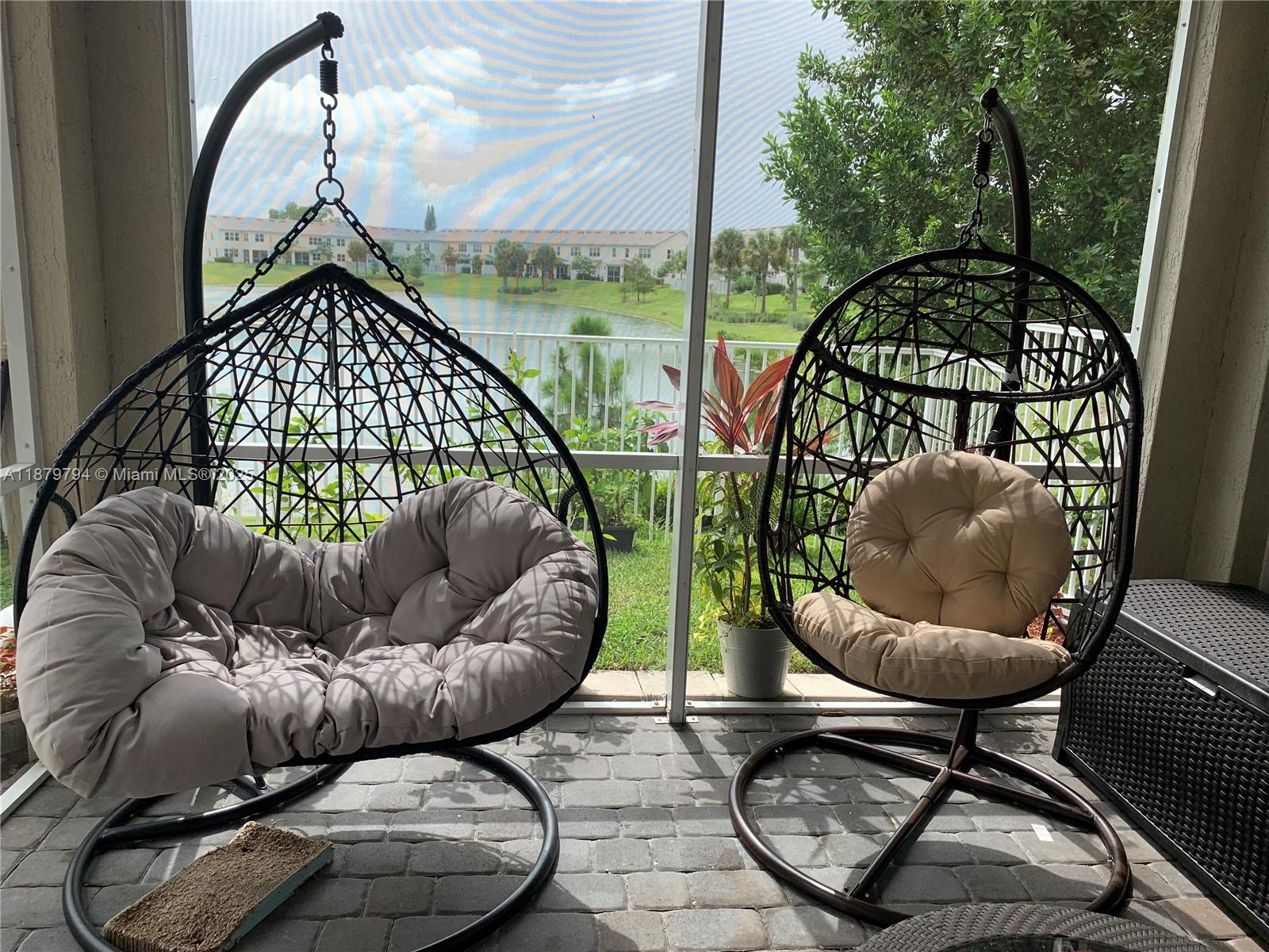 1422 3 / 3 1824 sq. ft. $ 2025-09-16 0 Photo