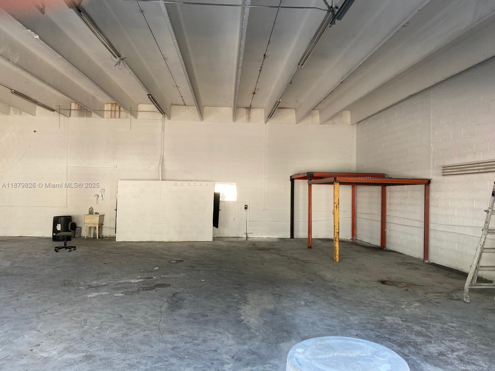   /   sq. ft. $ 2025-09-16 0 Photo