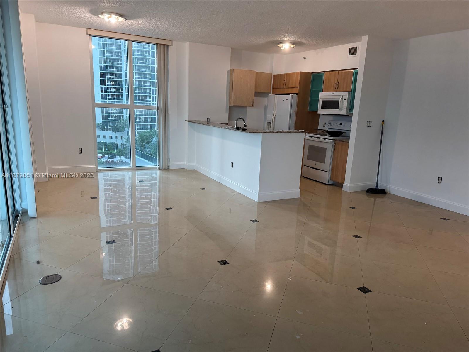 Photo of 17555 Atlantic Blvd #807, Sunny Isles Beach, Florida, 33160 -