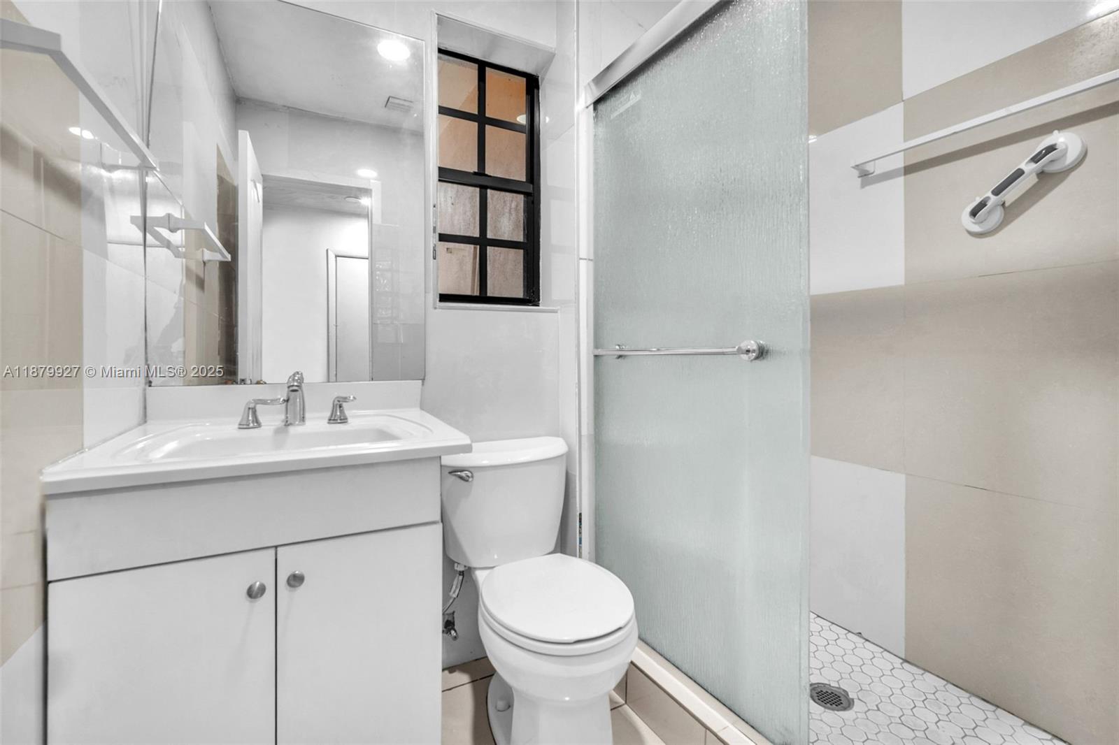   /  1727 sq. ft. $ 2025-09-16 0 Photo
