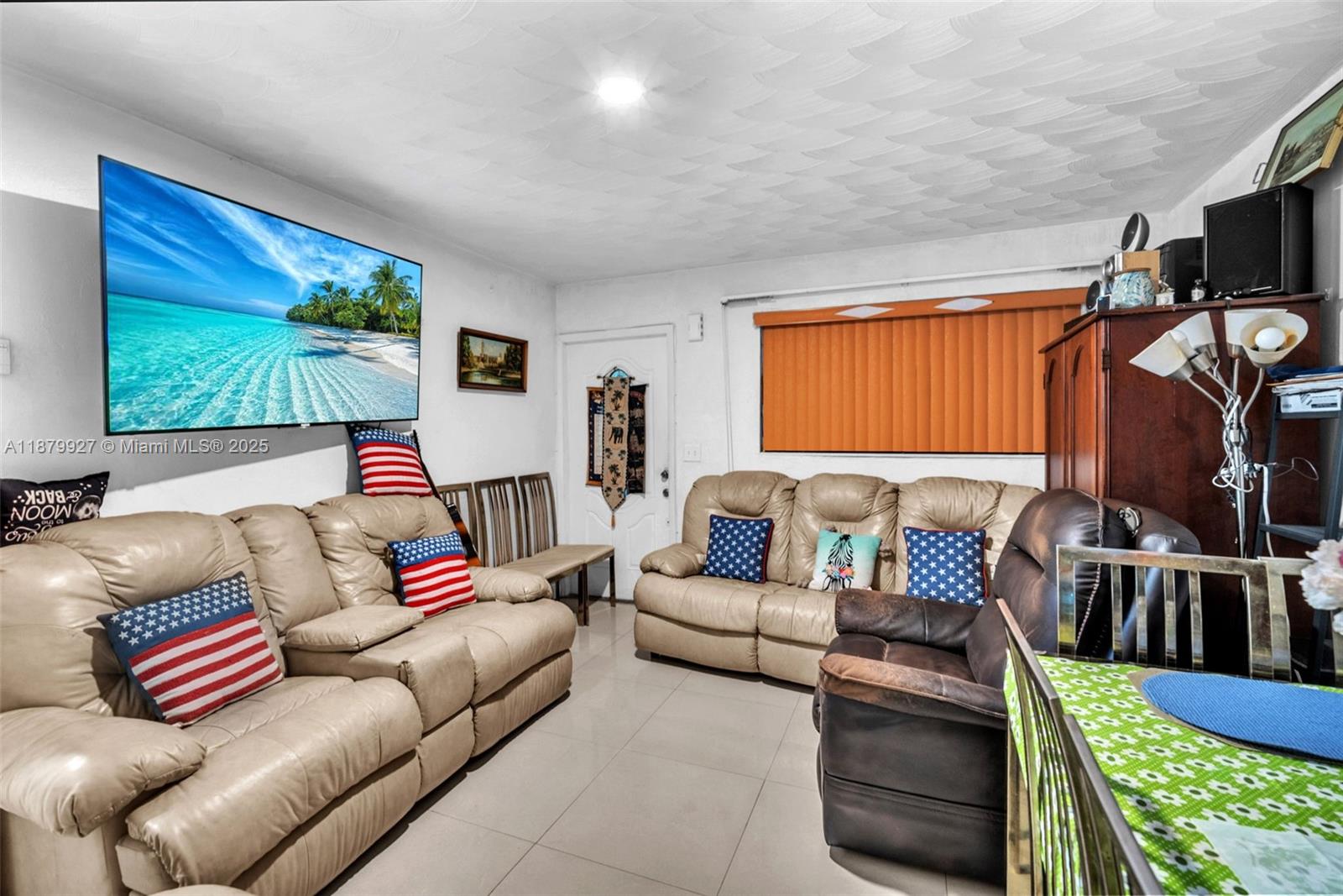   /  1727 sq. ft. $ 2025-09-16 0 Photo