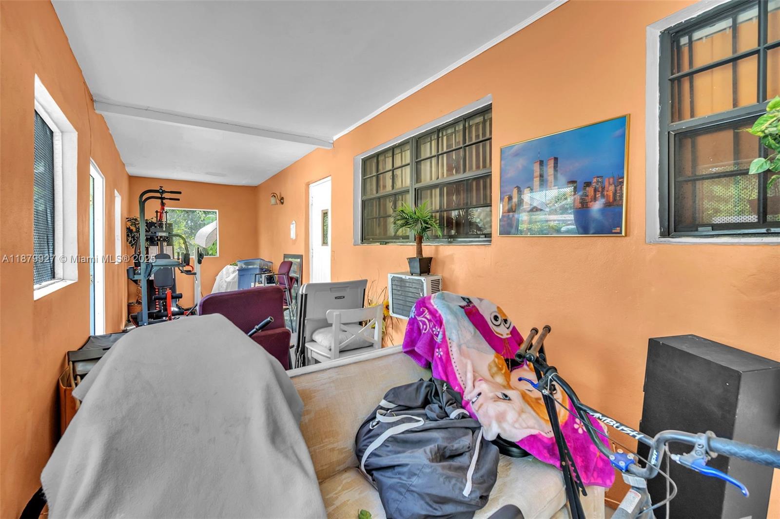  /  1727 sq. ft. $ 2025-09-16 0 Photo