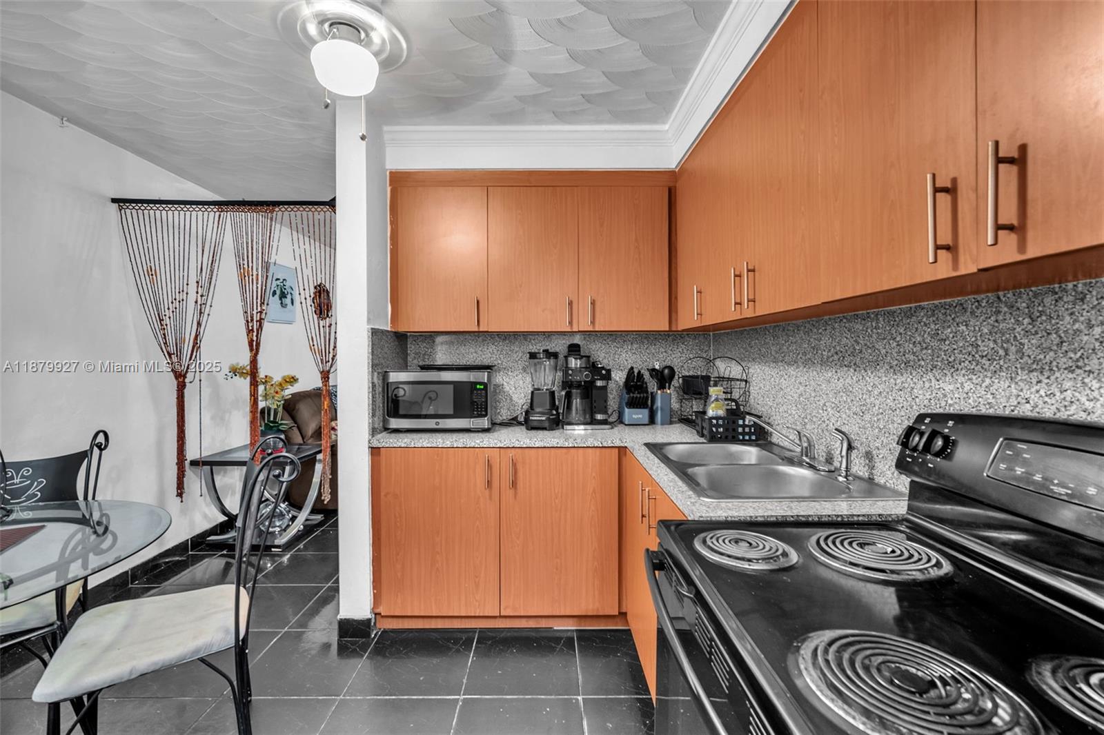   /  1727 sq. ft. $ 2025-09-16 0 Photo