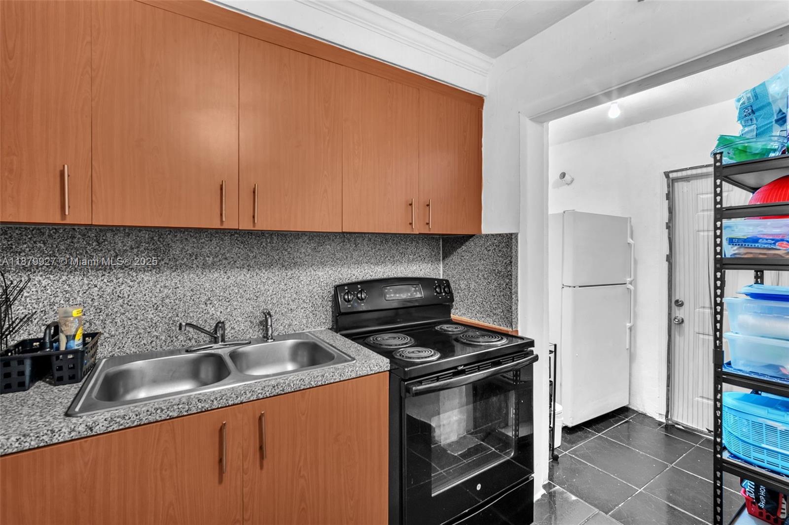   /  1727 sq. ft. $ 2025-09-16 0 Photo