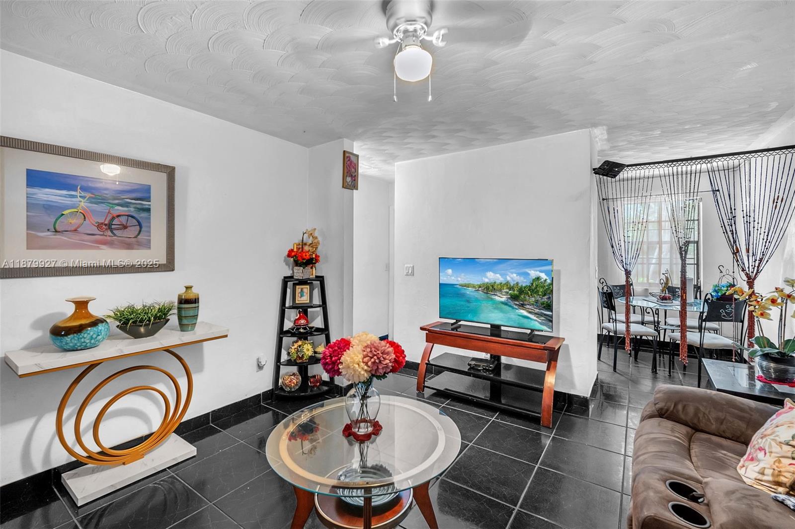   /  1727 sq. ft. $ 2025-09-16 0 Photo