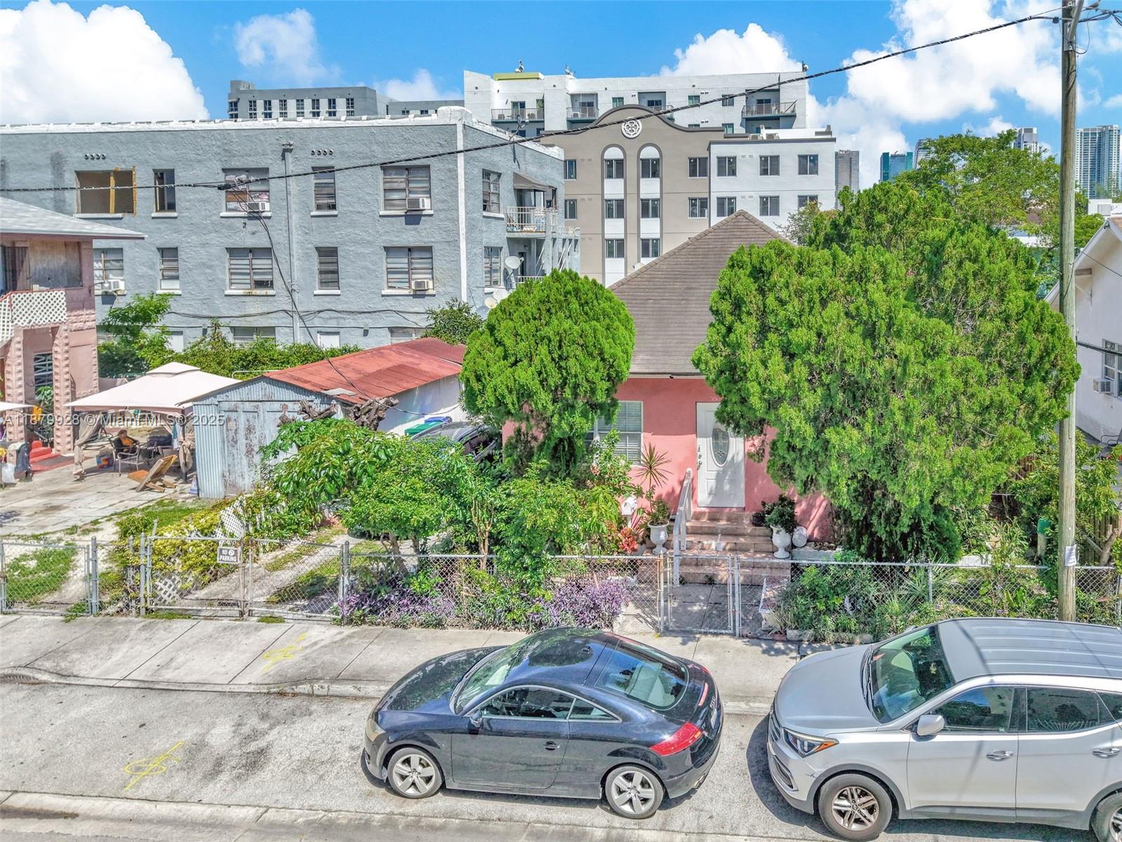 See details / sq. ft. $ 2025-09-16 0 Photo