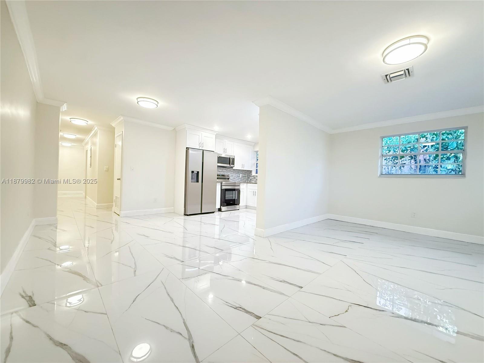   /  2212 sq. ft. $ 2025-09-17 0 Photo