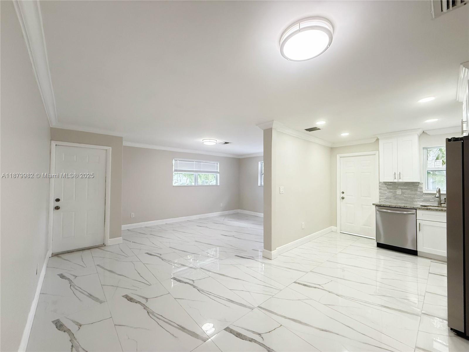   /  2212 sq. ft. $ 2025-09-17 0 Photo