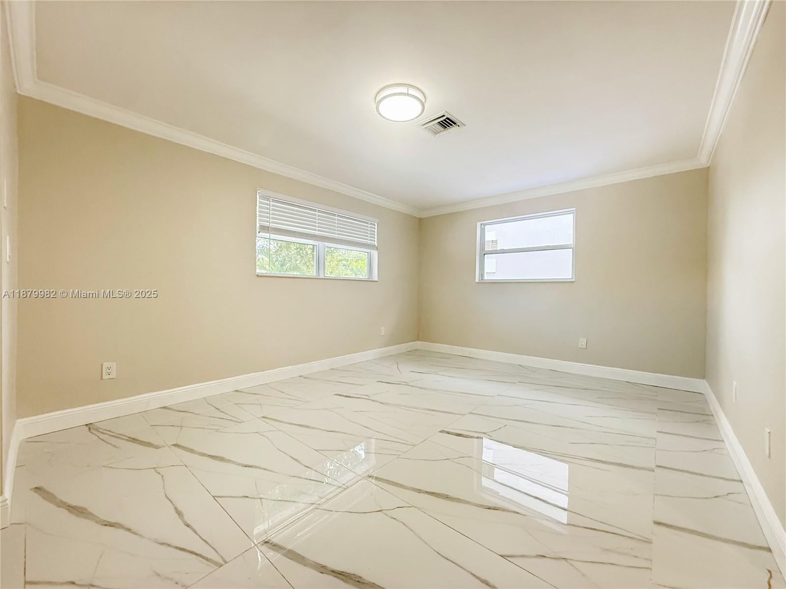   /  2212 sq. ft. $ 2025-09-17 0 Photo