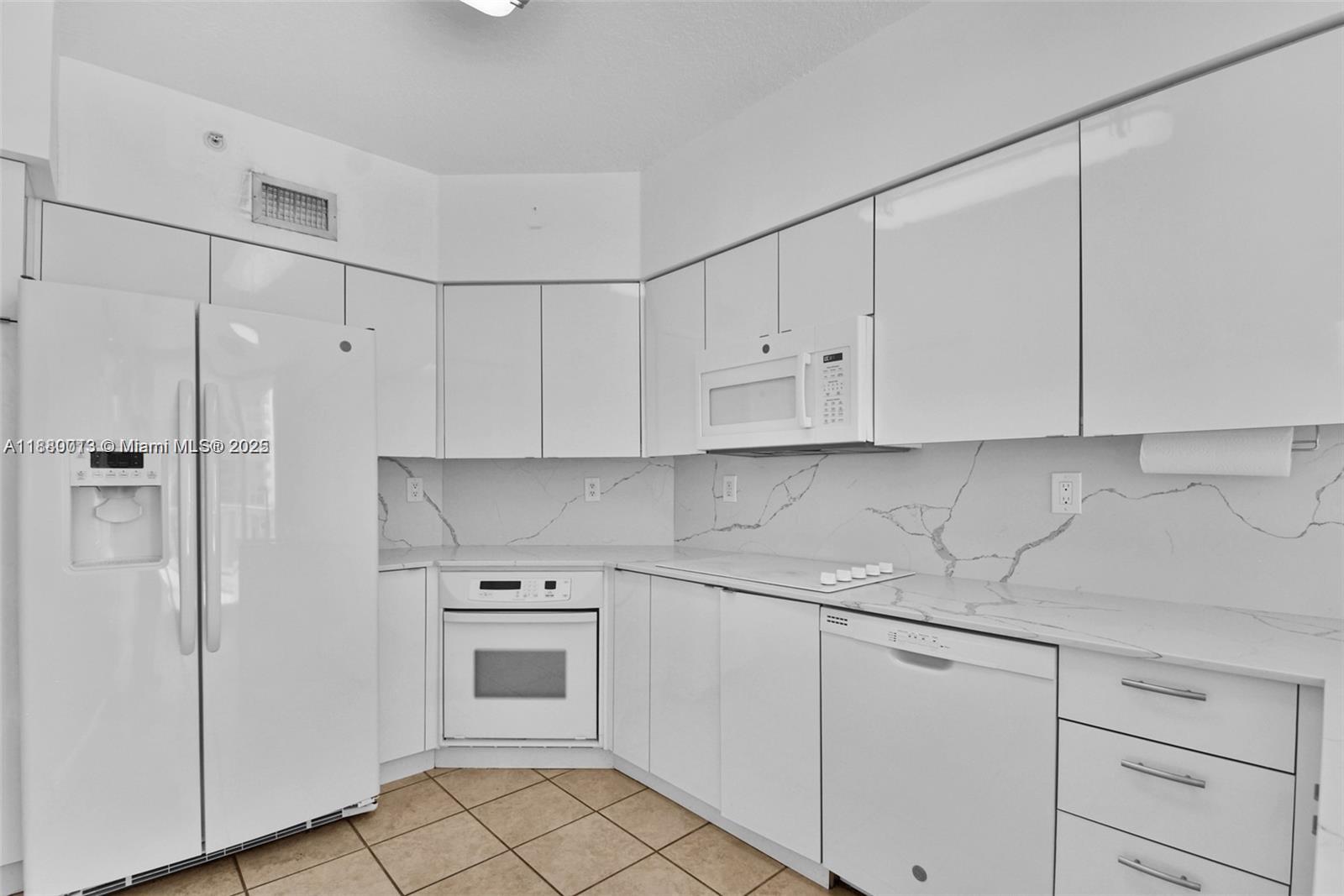 Photo of 3370 Hidden Bay Dr  #1715, Aventura, Florida, 33180 - 
