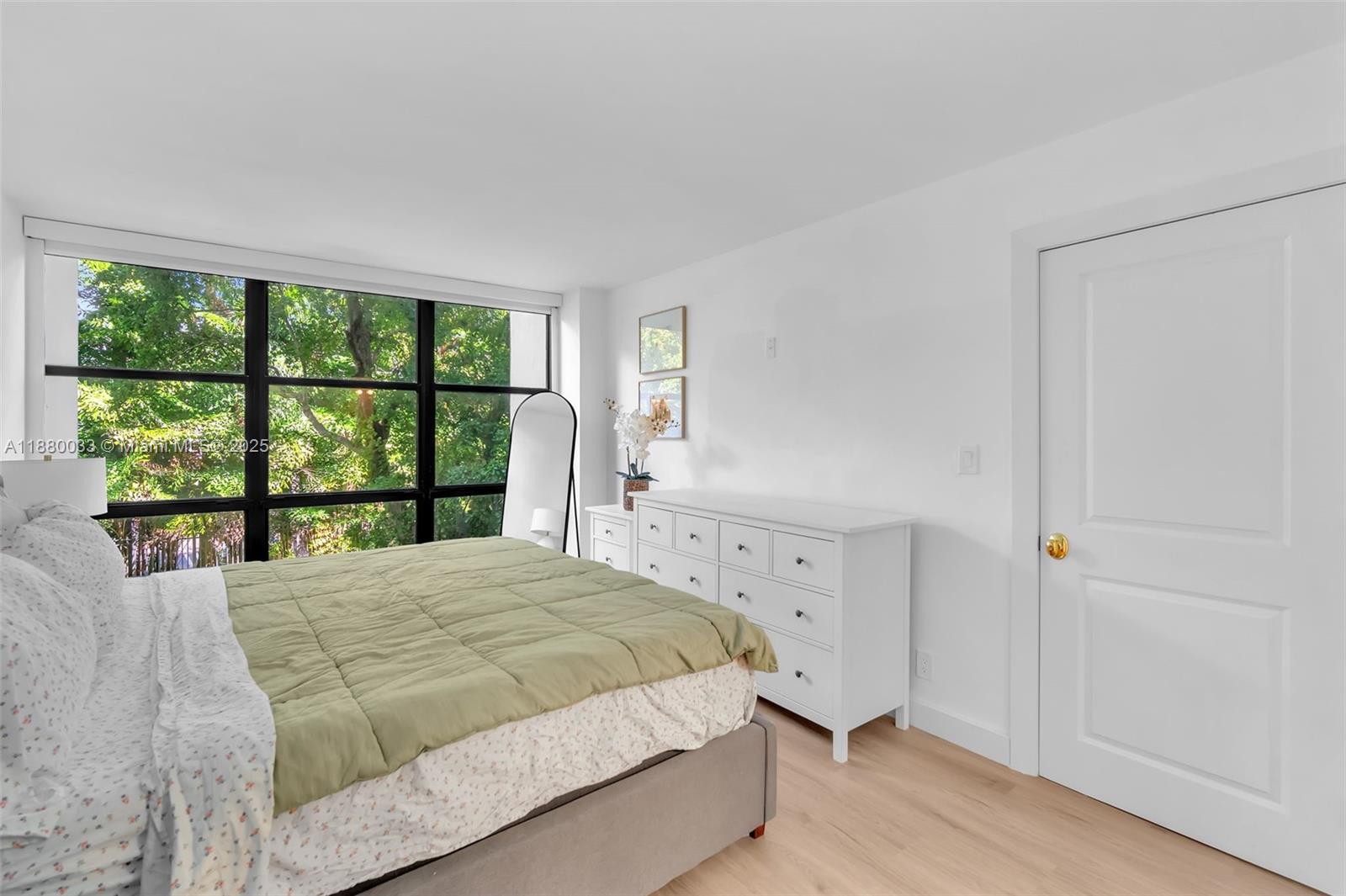 Photo of 17021 Bay Rd  #206, Sunny Isles Beach, Florida, 33160 - 