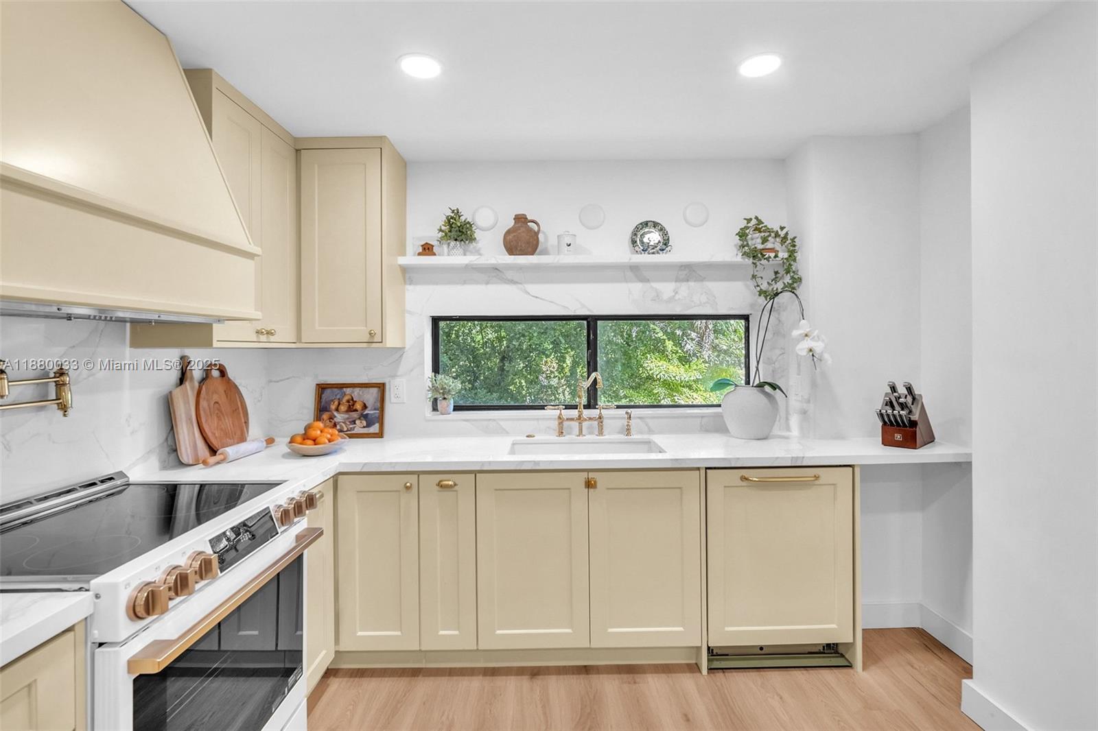 Photo of 17021 Bay Rd #206, Sunny Isles Beach, Florida, 33160 -