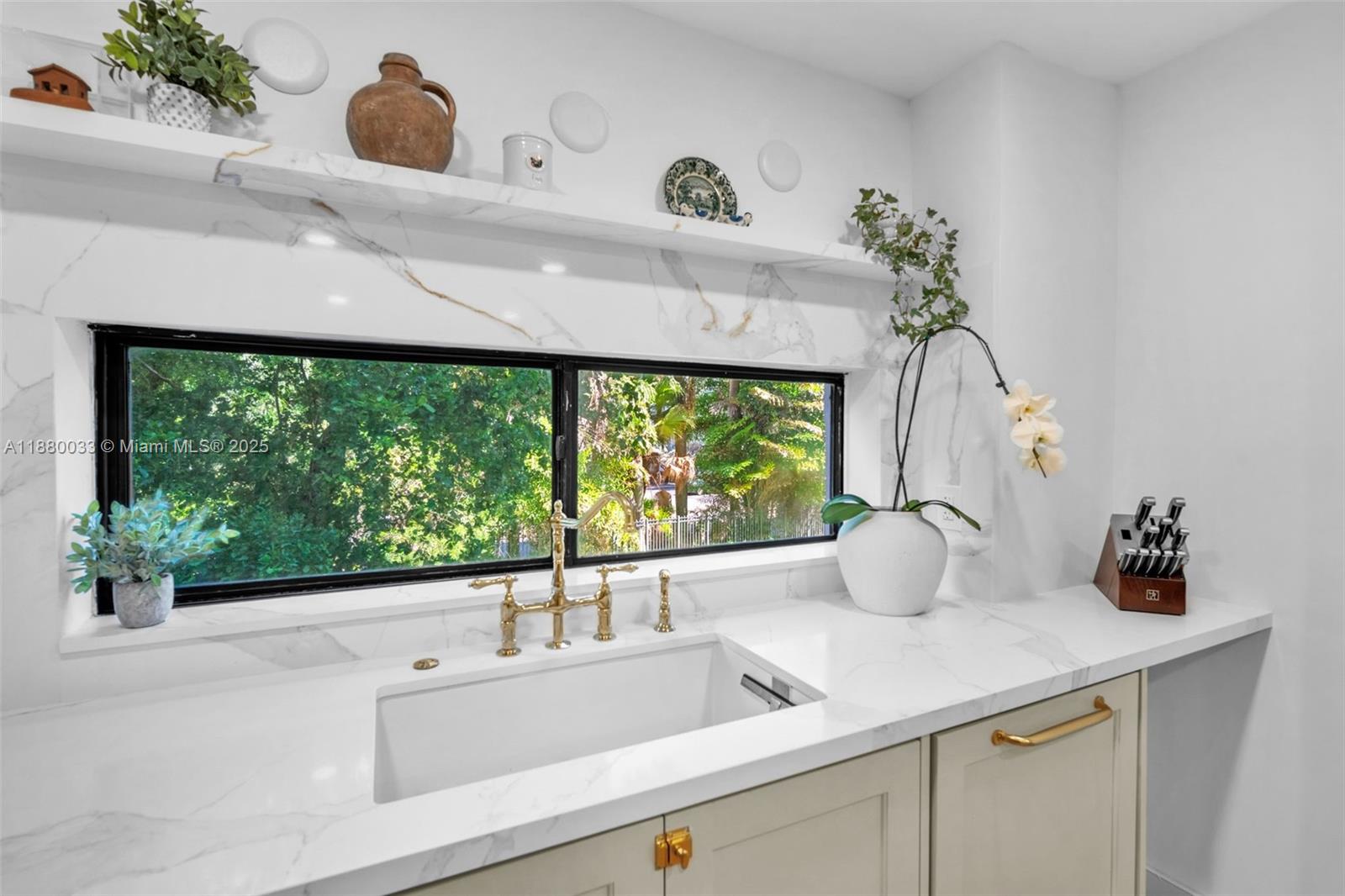 Photo of 17021 Bay Rd #206, Sunny Isles Beach, Florida, 33160 -