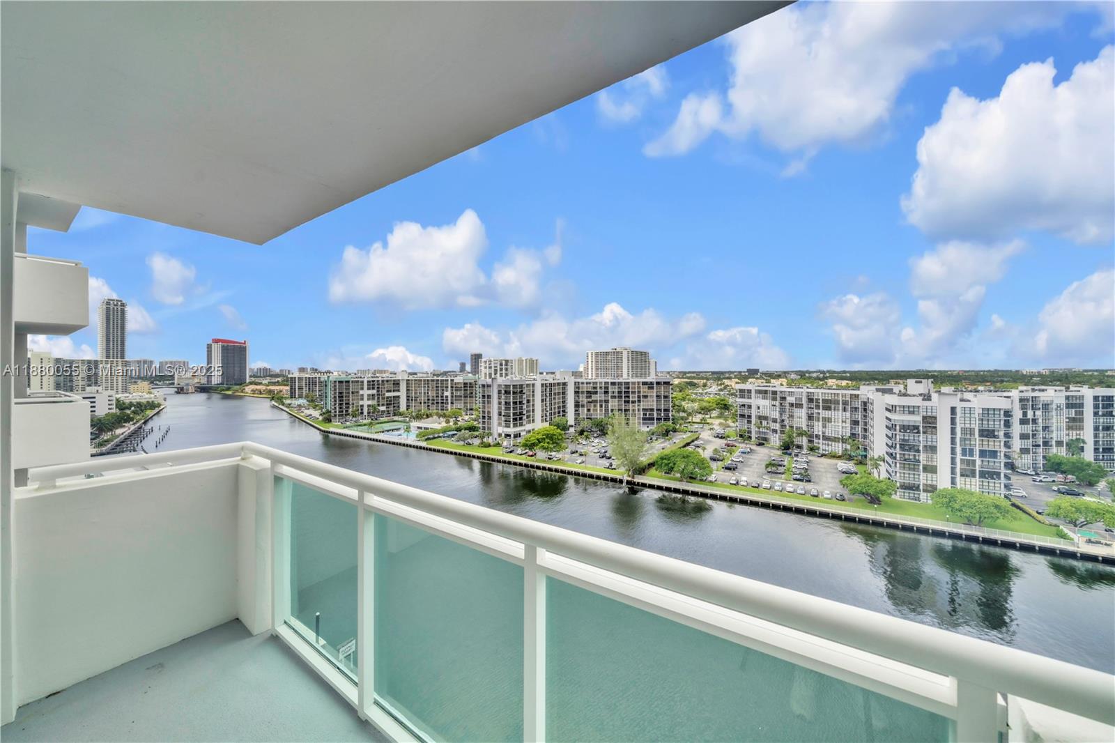 Photo of 3000 Ocean Dr  #1208, Hollywood, Florida, 33019 - 