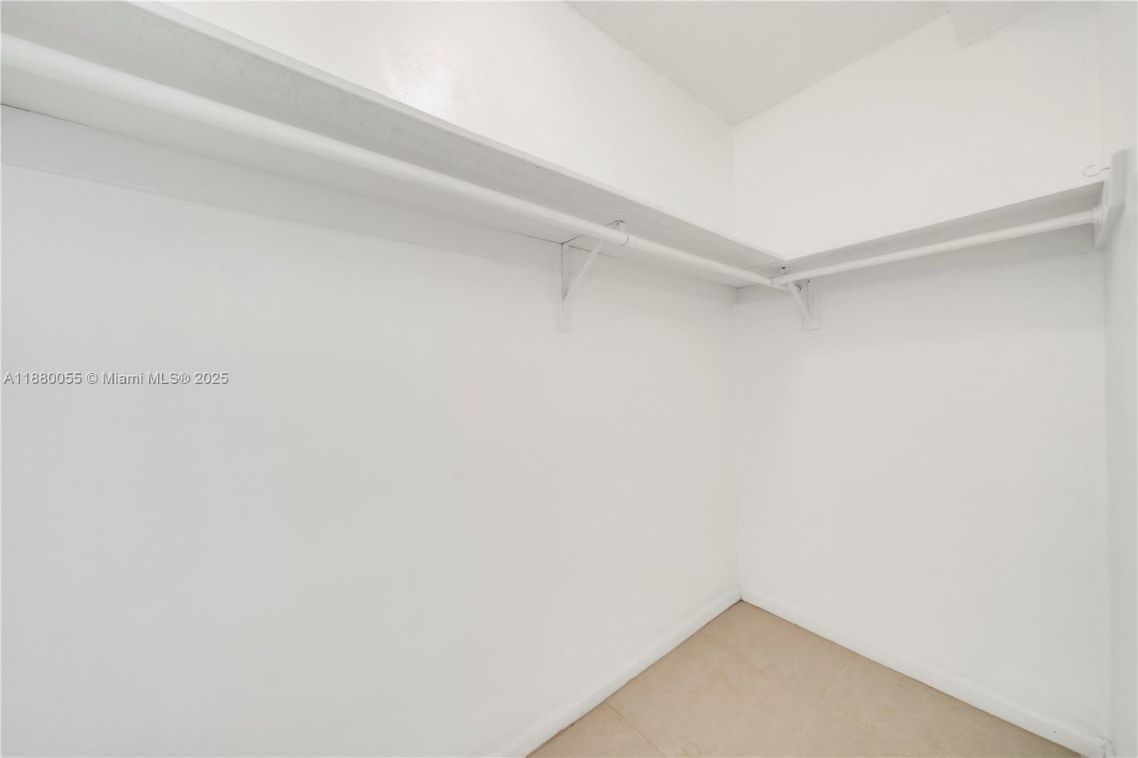 Photo of 3000 Ocean Dr  #1208, Hollywood, Florida, 33019 - 