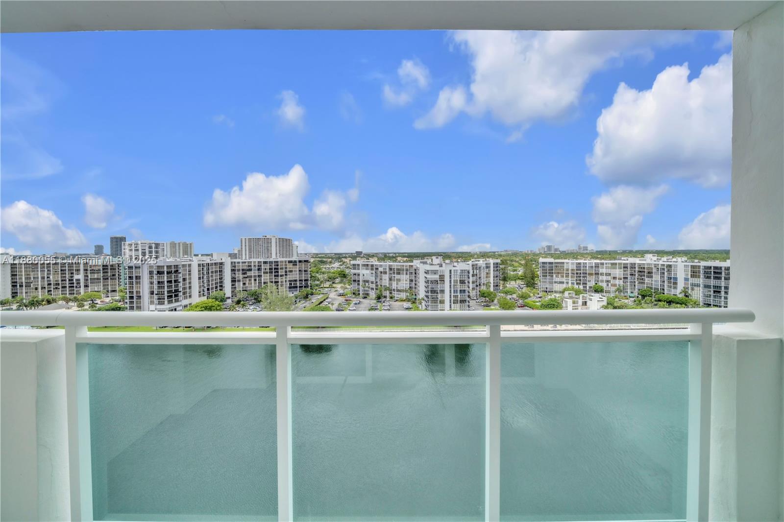 Photo of 3000 Ocean Dr  #1208, Hollywood, Florida, 33019 - 