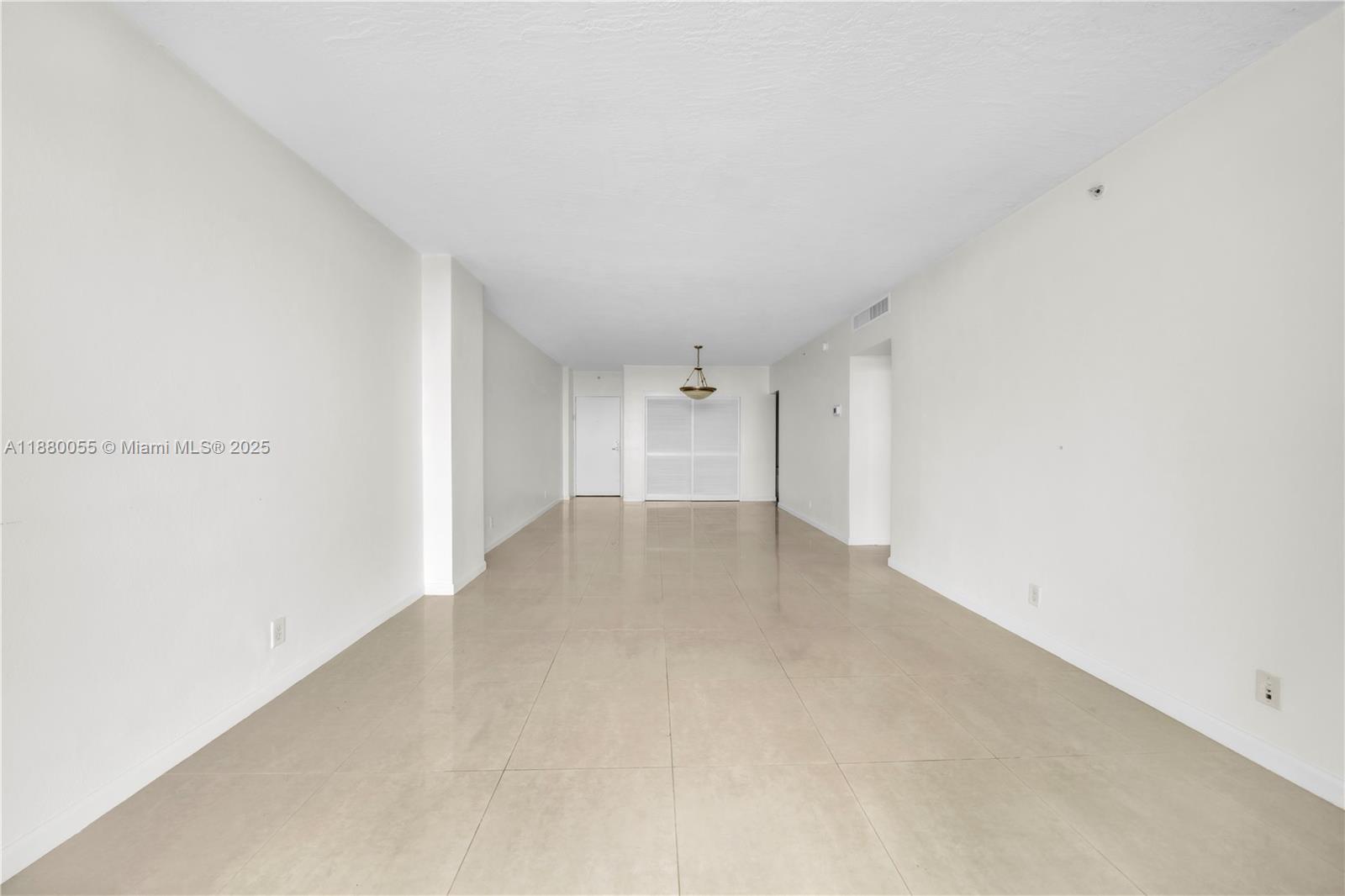 Photo of 3000 Ocean Dr  #1208, Hollywood, Florida, 33019 - 