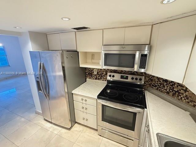 Ver detalles 1821 2 / 2 1350 sq. ft. $ 2025-09-19 0 foto