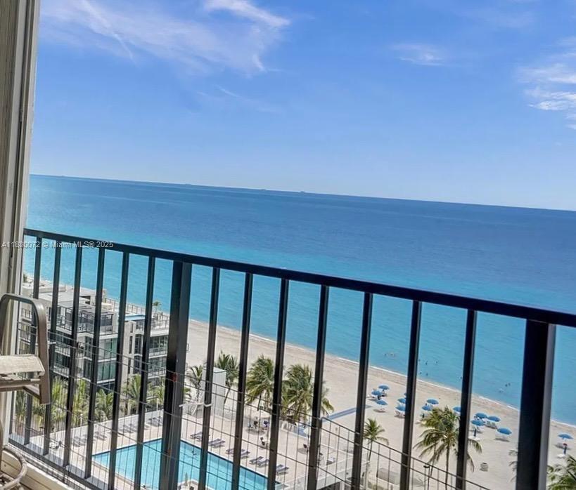 Photo of 2401 Ocean Dr  #1503, Hollywood, Florida, 33019 - 